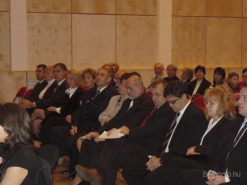 56-os_unnepseg_2008_003.jpg