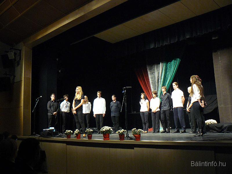 56-os_unnepseg_2008_036.jpg