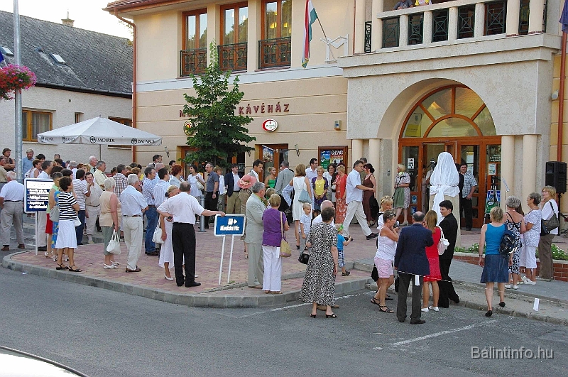 munkacsy_szoboravatas_2009_001.jpg