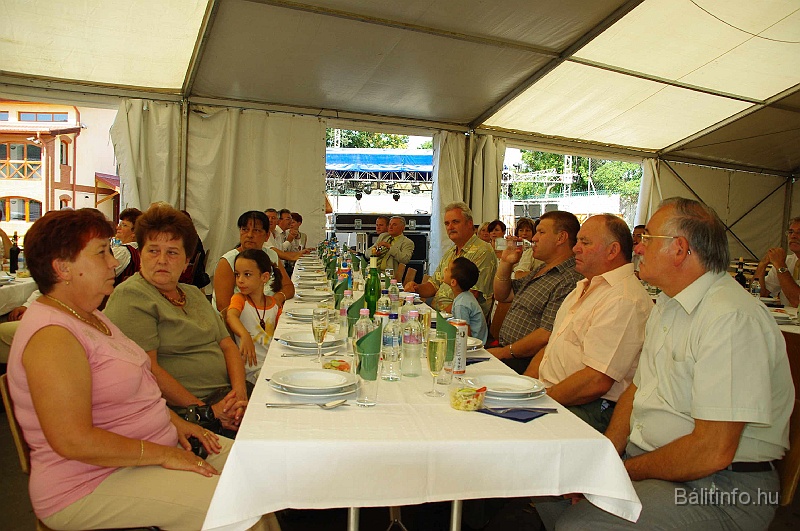 unnepimusor_mmmh_2009_007.jpg