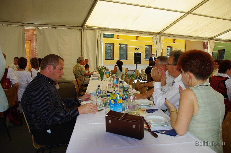unnepimusor_mmmh_2009_009.jpg