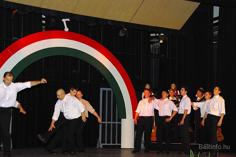unnepimusor_mmmh_2009_036.jpg