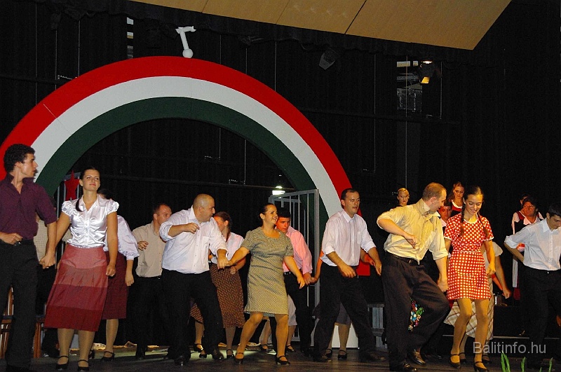 unnepimusor_mmmh_2009_042.jpg