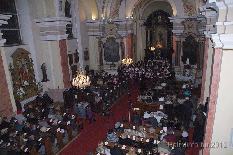 torokbalint_cantabile_korus_ipolysagon_2012_046.jpg