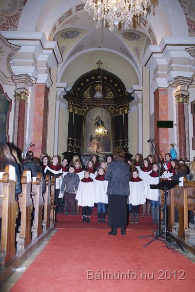 torokbalint_cantabile_korus_ipolysagon_2012_069.jpg