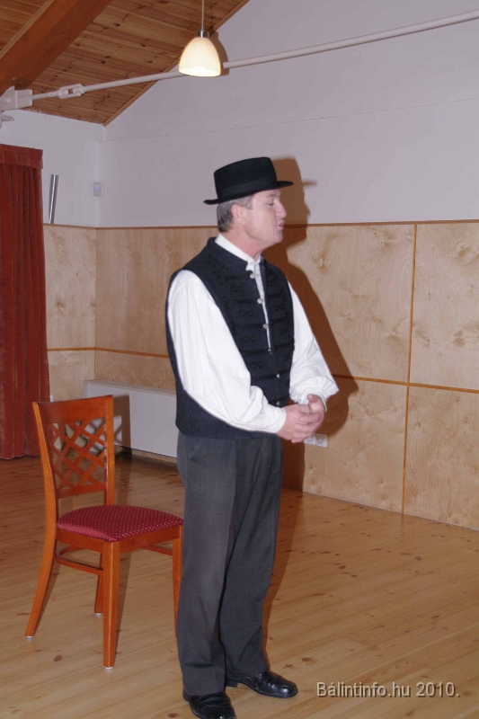 erdelyiegyesulet_mikulas_2010_009.jpg