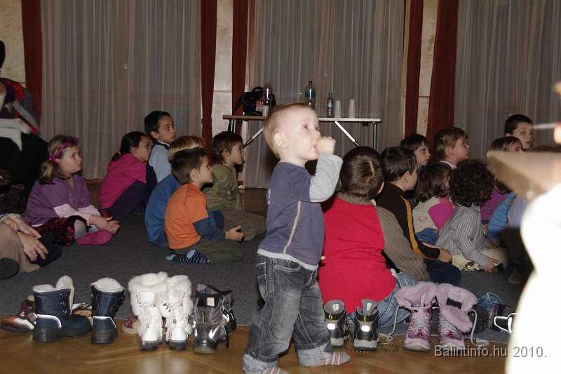 erdelyiegyesulet_mikulas_2010_018.jpg
