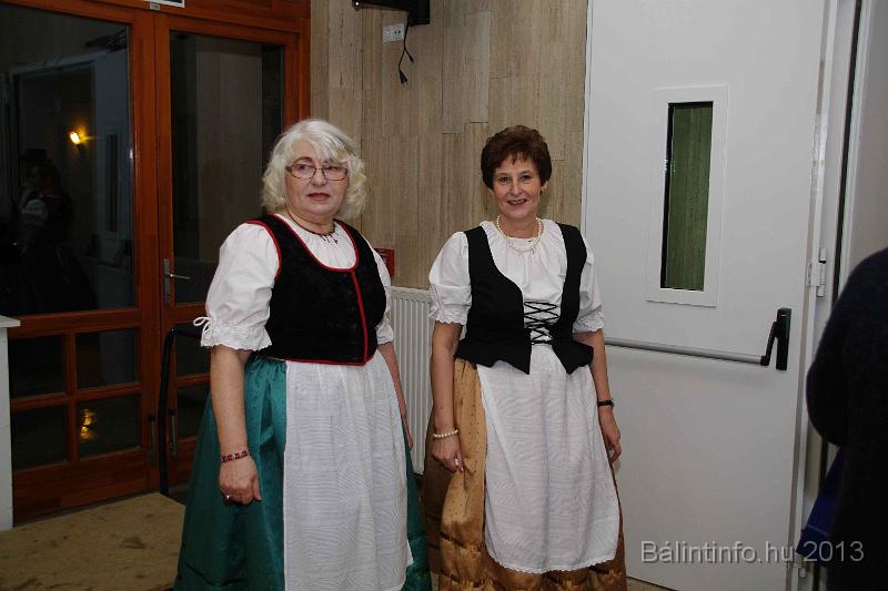 hagyomanyorzo_bal_2013_004.jpg