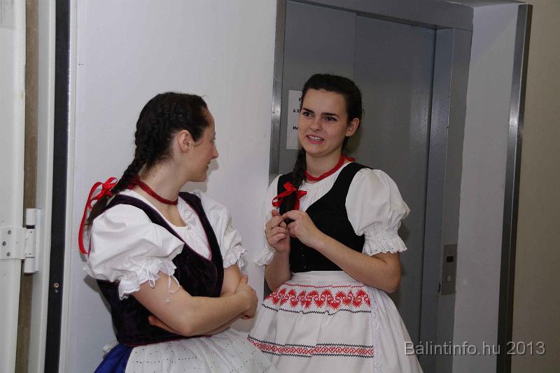 hagyomanyorzo_bal_2013_006.jpg