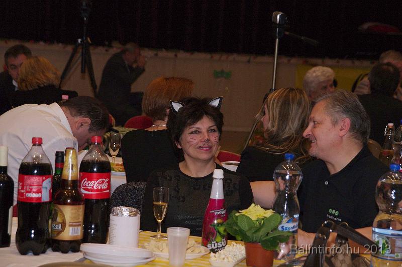 hagyomanyorzo_bal_2013_010.jpg