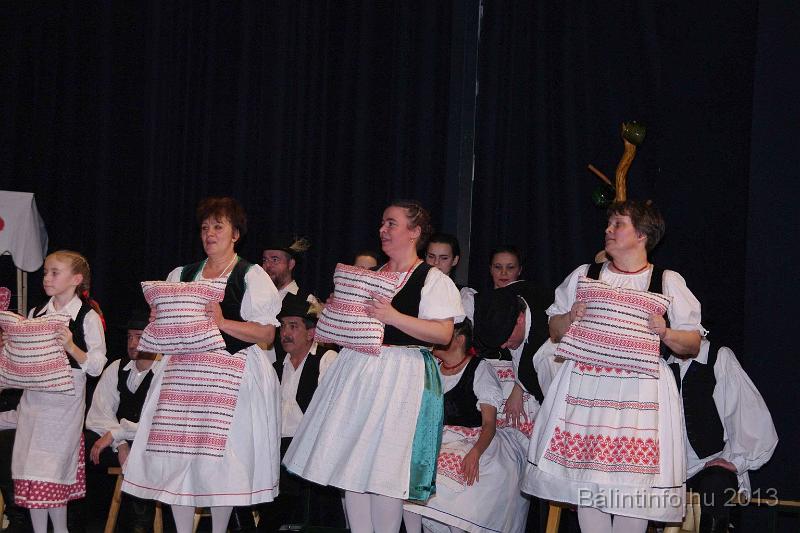 hagyomanyorzo_bal_2013_055.jpg