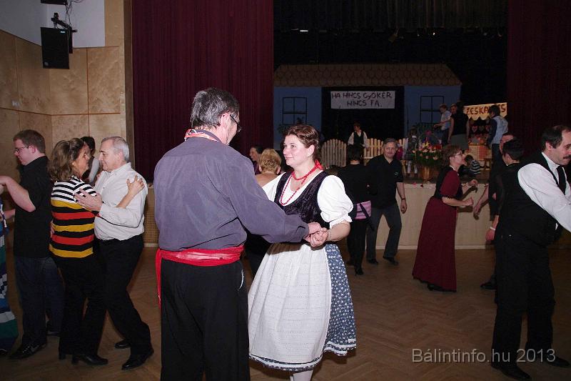 hagyomanyorzo_bal_2013_140.jpg