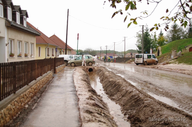 kolontar_adomany_2010_006.jpg
