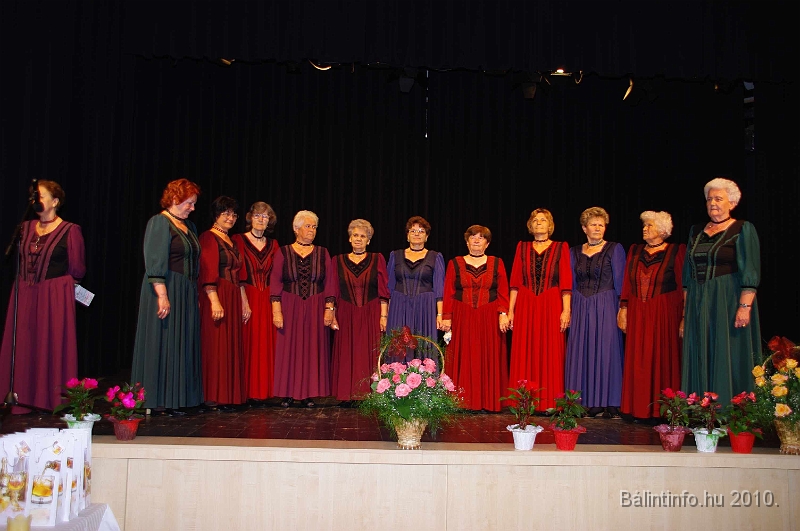 nyugdijas_klub_evfordulo_2010_037.jpg