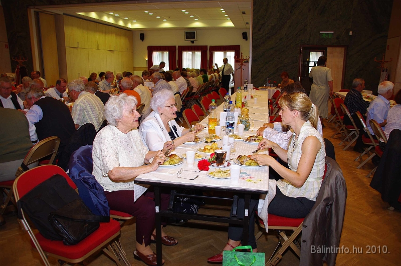 nyugdijas_klub_evfordulo_2010_051.jpg