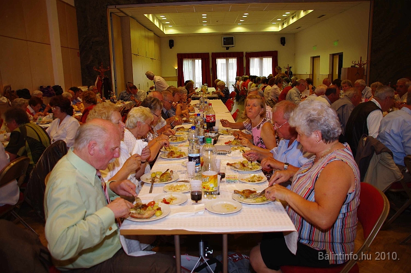 nyugdijas_klub_evfordulo_2010_052.jpg
