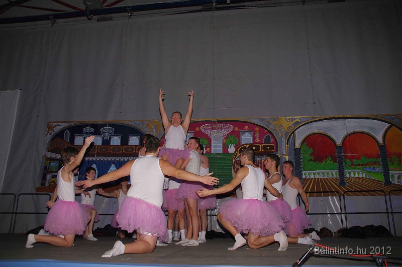 szalagavato_balint_marton_torokbalint_2012_080.jpg