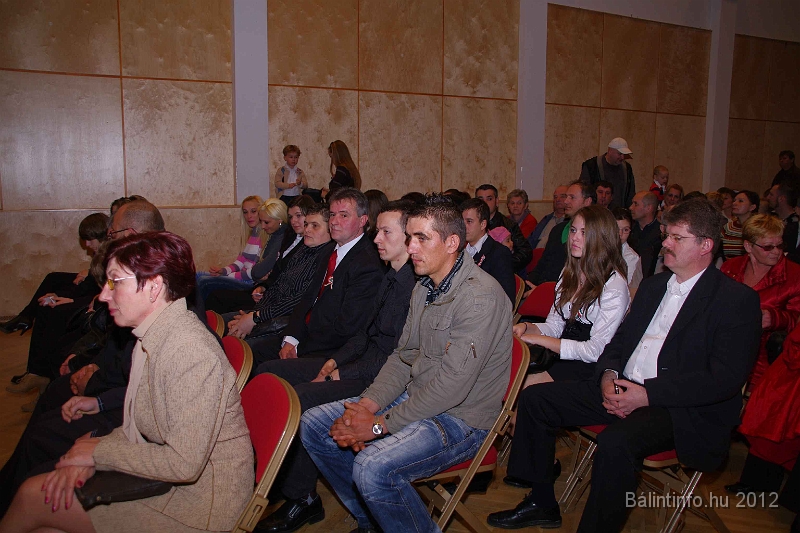 torokbalint_marcius15_2012_002.jpg