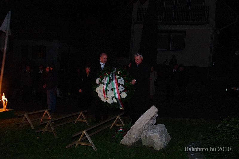 oktober23_unnepseg_2010_029.jpg