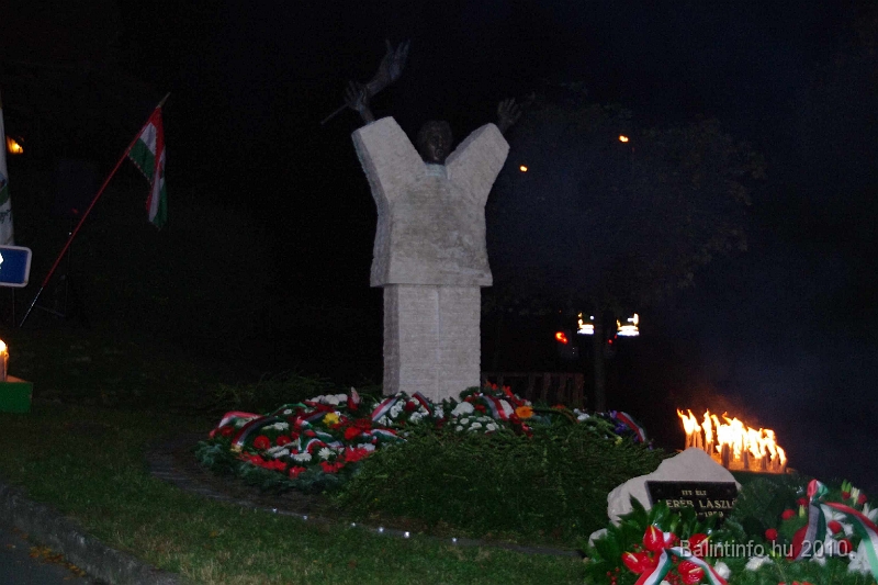 oktober23_unnepseg_2010_033.jpg