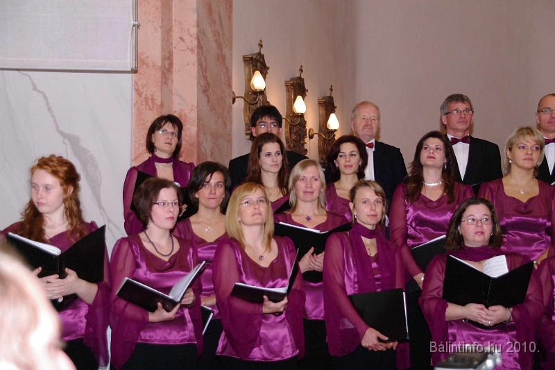 oktober23_unnepseg_2010_036.jpg