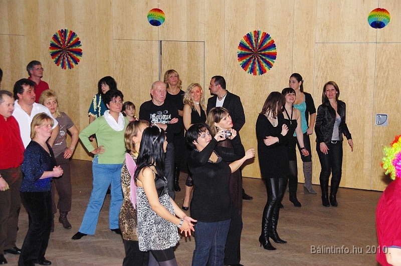 retrofarsang_2010_034.jpg