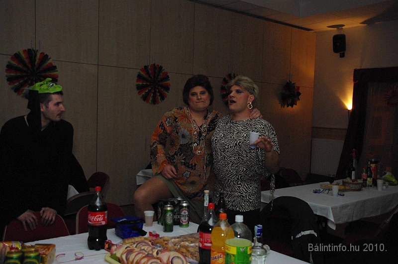 retrofarsang_2010_050.jpg
