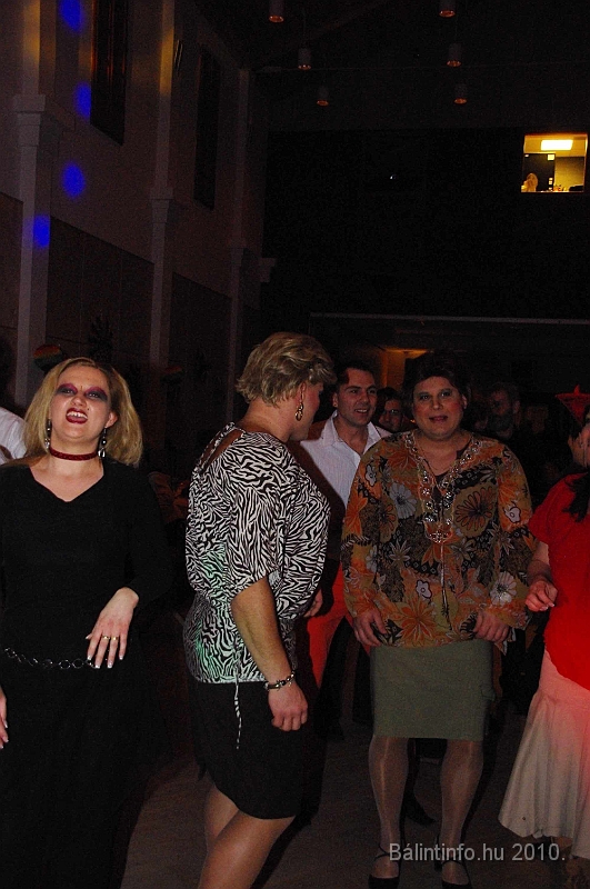 retrofarsang_2010_051.jpg
