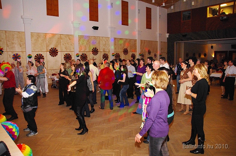retrofarsang_2010_069.jpg