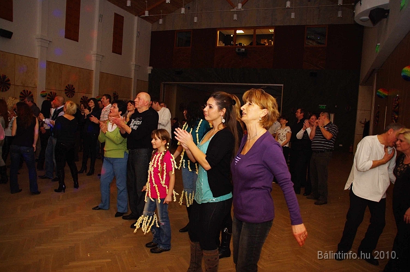 retrofarsang_2010_072.jpg