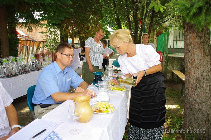 torokbalinti_borverseny_2010_037.jpg