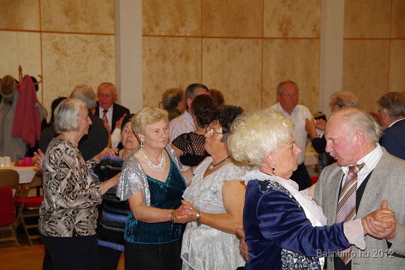 locsolobal_torokbalint_2012_009.jpg