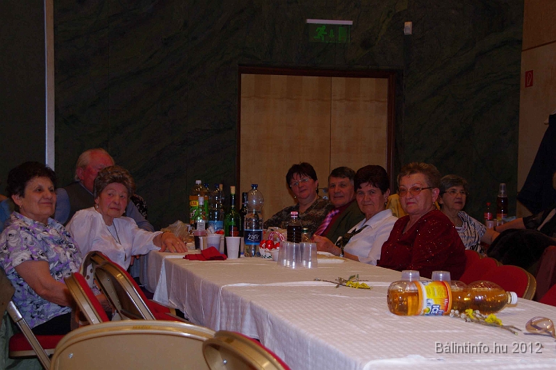 locsolobal_torokbalint_2012_019.jpg