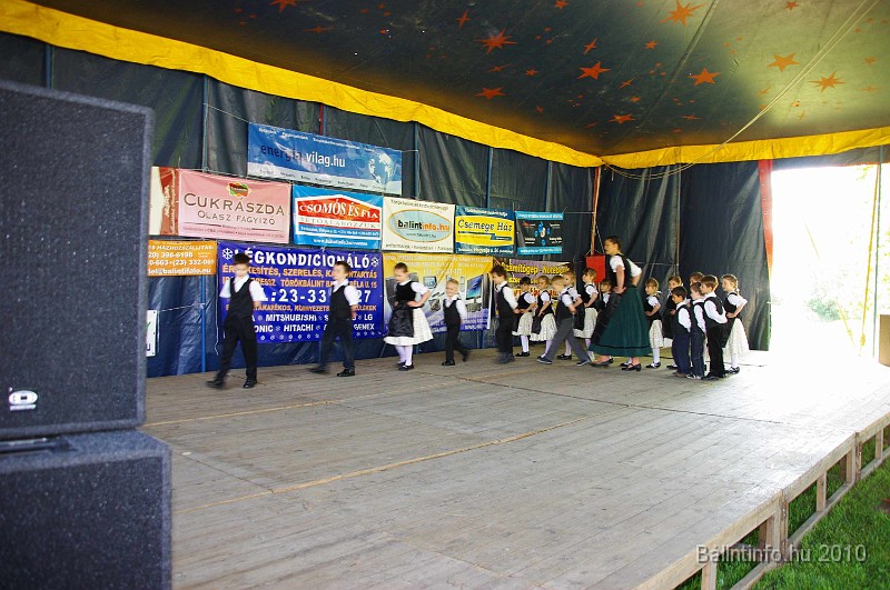 varosi_majalis_fellepok_2010_005.jpg