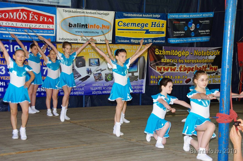 varosi_majalis_fellepok_2010_032.jpg