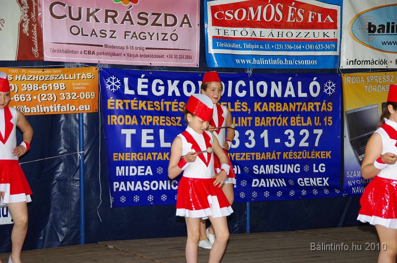 varosi_majalis_fellepok_2010_035.jpg