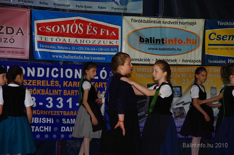 varosi_majalis_fellepok_2010_058.jpg