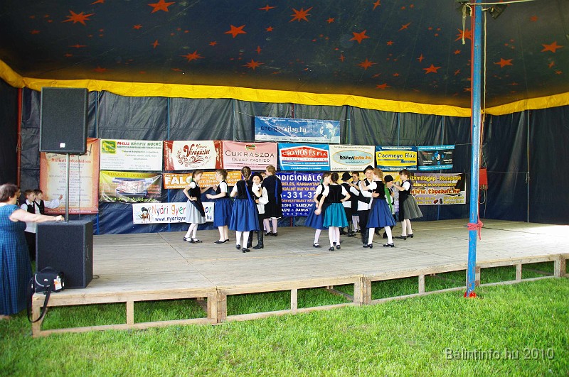 varosi_majalis_fellepok_2010_071.jpg