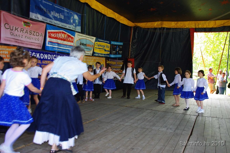 varosi_majalis_fellepok_2010_093.jpg