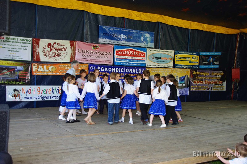 varosi_majalis_fellepok_2010_097.jpg