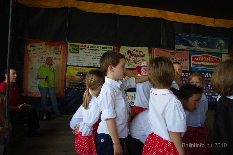 varosi_majalis_fellepok_2010_117.jpg