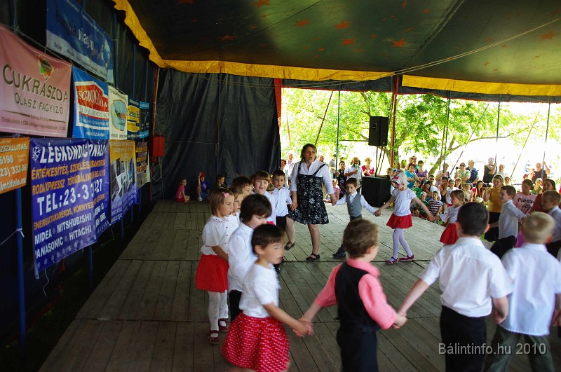 varosi_majalis_fellepok_2010_119.jpg