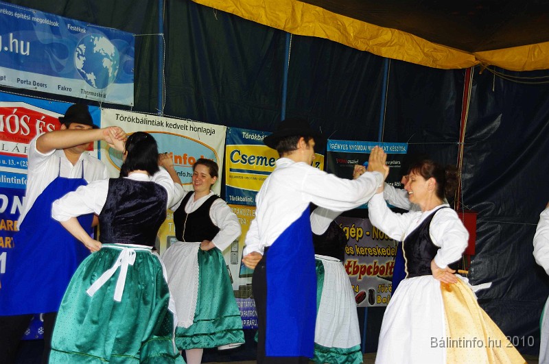 varosi_majalis_fellepok_2010_128.jpg