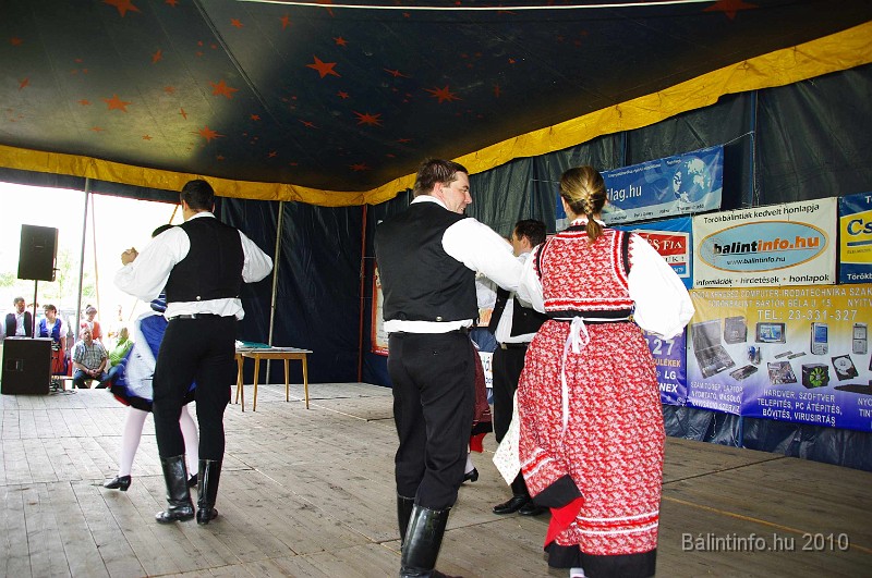 varosi_majalis_fellepok_2010_135.jpg
