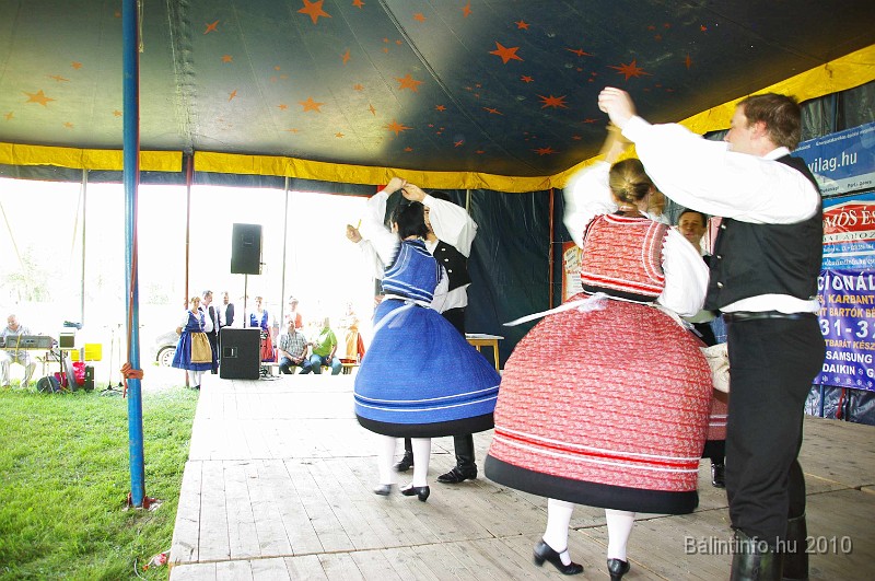 varosi_majalis_fellepok_2010_136.jpg