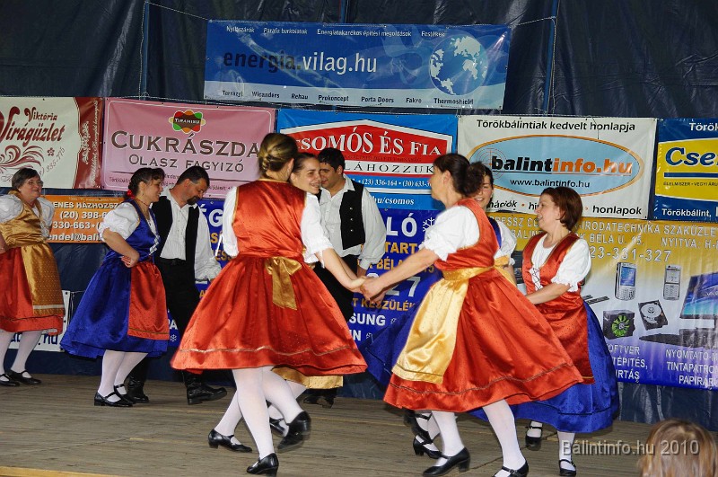 varosi_majalis_fellepok_2010_149.jpg