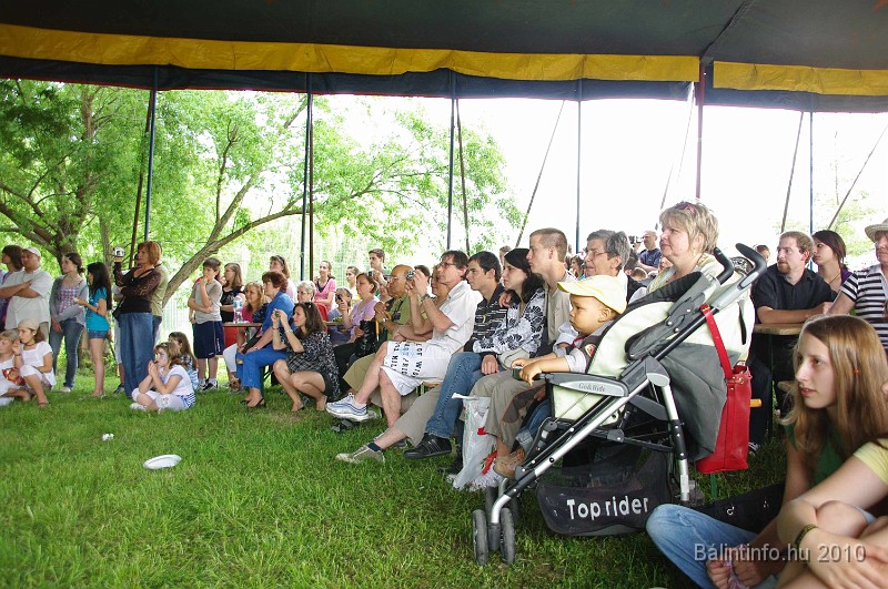 varosi_majalis_fellepok_2010_214.jpg