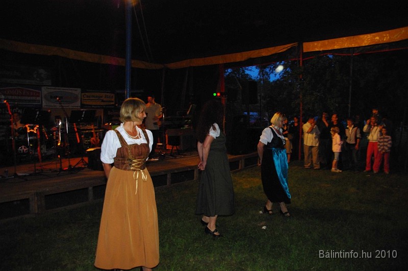 varosi_majalis_fellepok_2010_232.jpg