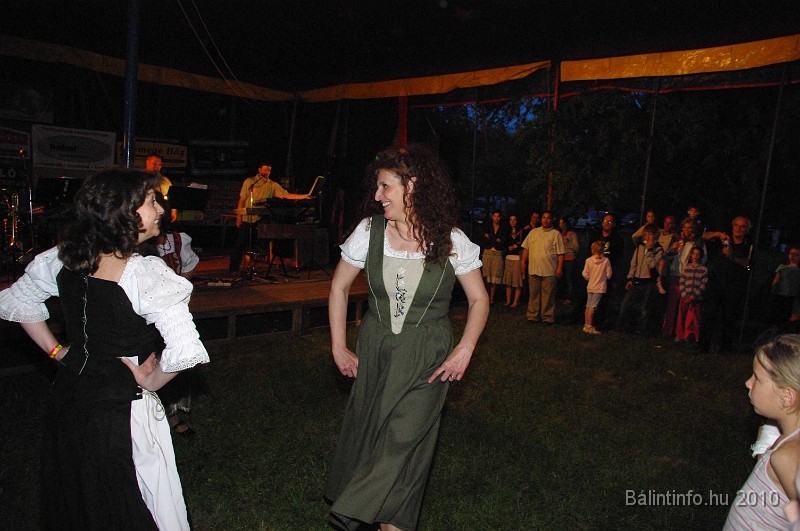varosi_majalis_fellepok_2010_237.jpg