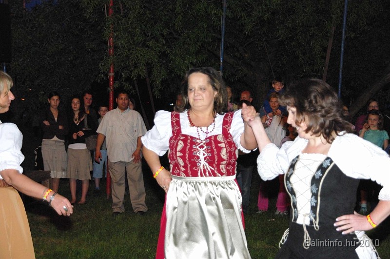 varosi_majalis_fellepok_2010_238.jpg